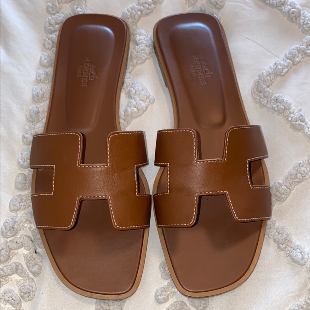 HERMES Oran Camel Sandal size 38.5/8.5
